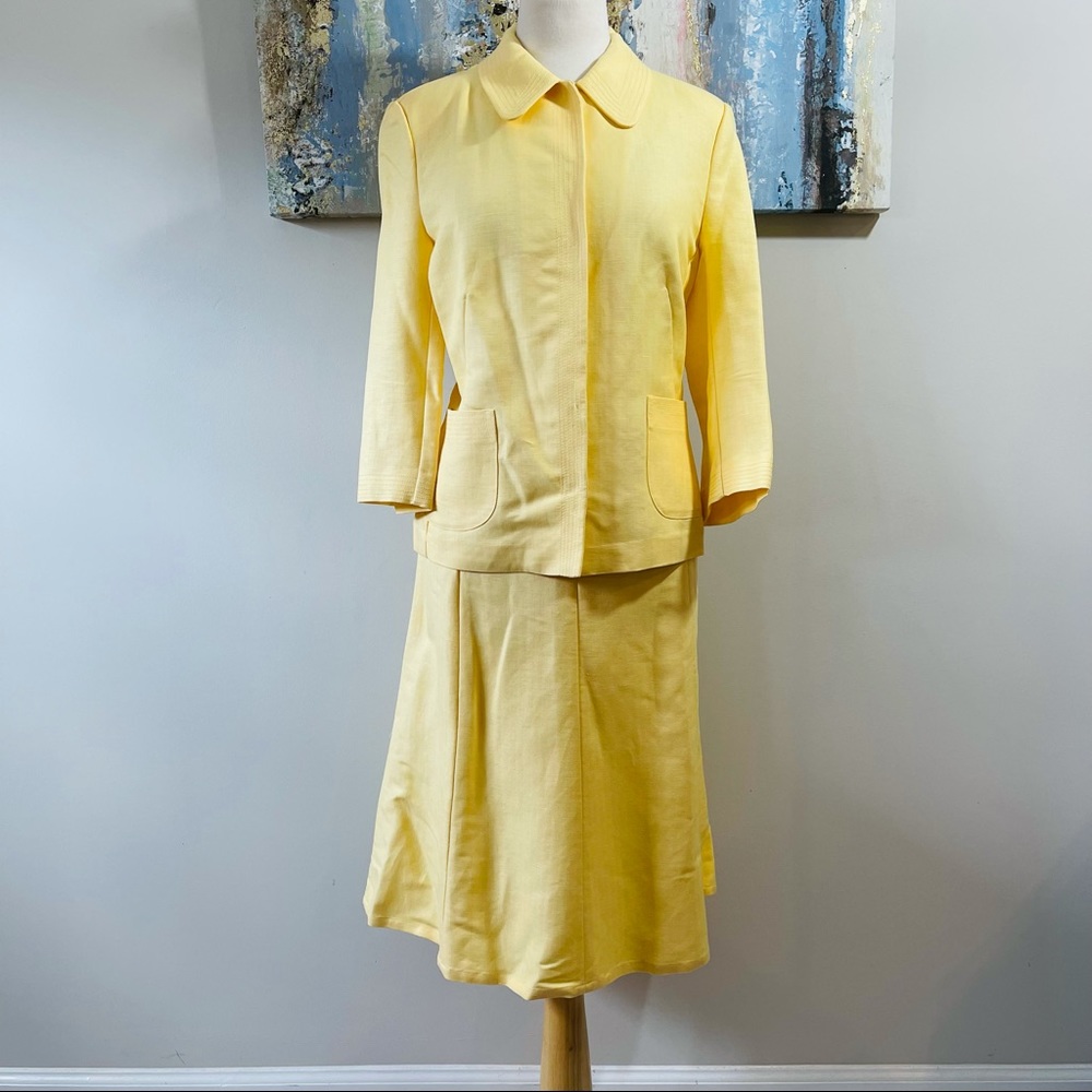 EMMA JAMES Women 2PC Yellow Linen Skirt Suit Size 10